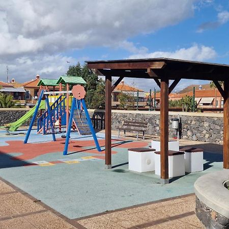 Vivienda Vacacional A38473 Bonita, Agradable Y Tranquila En Tenerife กอสตา เดล ซิเลนซิโอ ภายนอก รูปภาพ